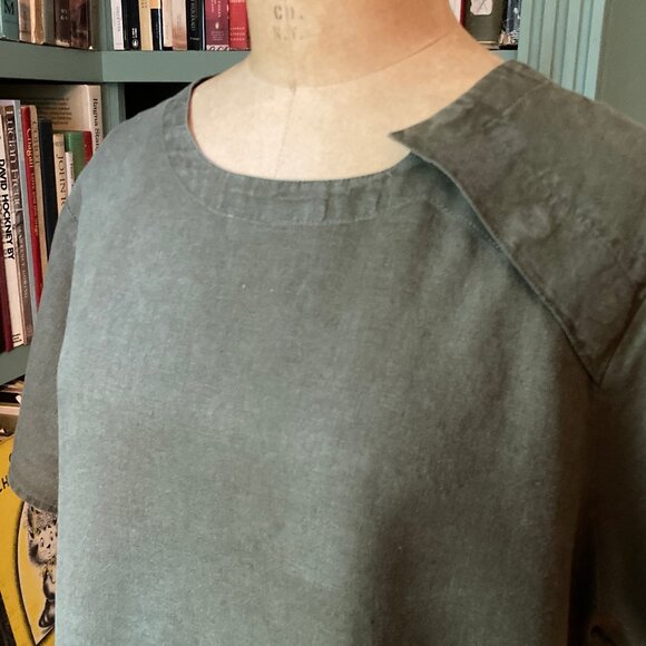 FLAX 100% Linen Top with 3-button Feature - Picture 7 of 11